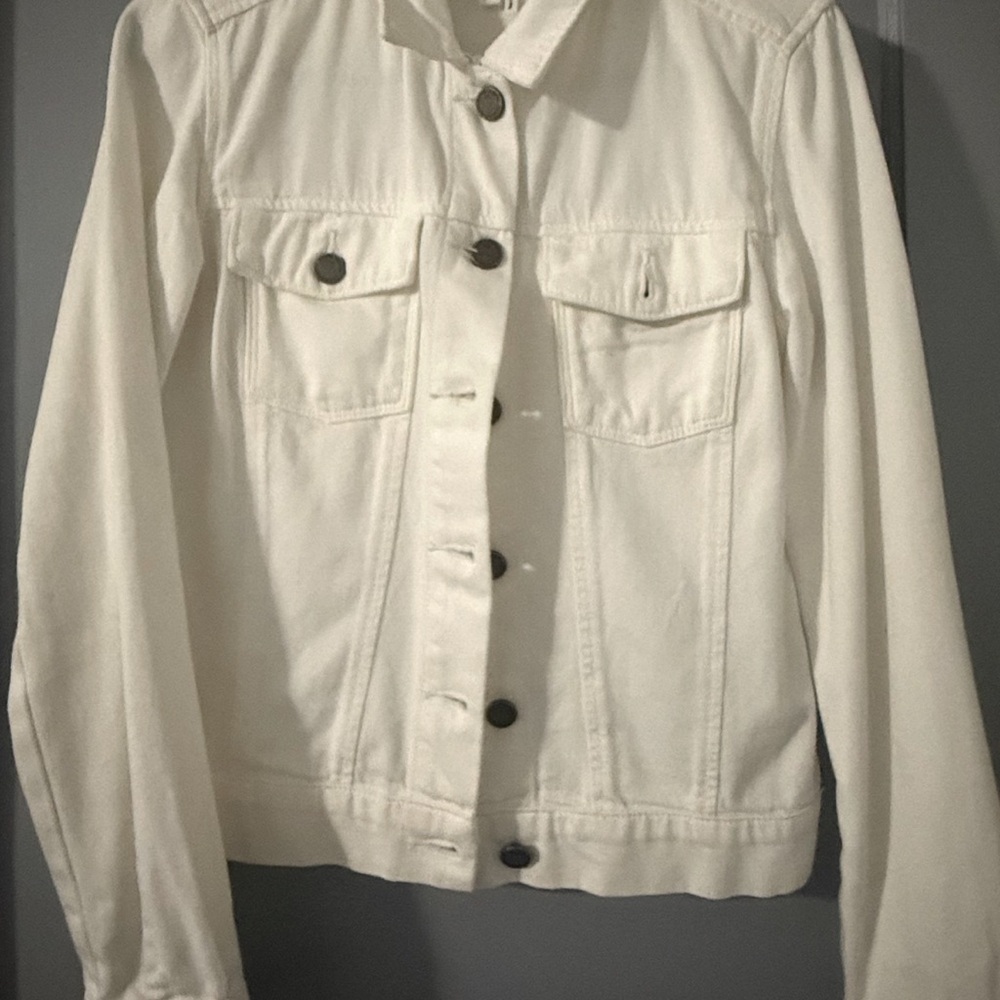 Classic White Jean Jacket for Women